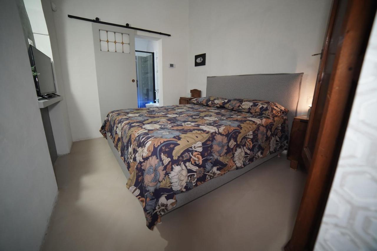 Mimar Casa Vacanze Charme Ed Eleganza Maruggio Exterior photo